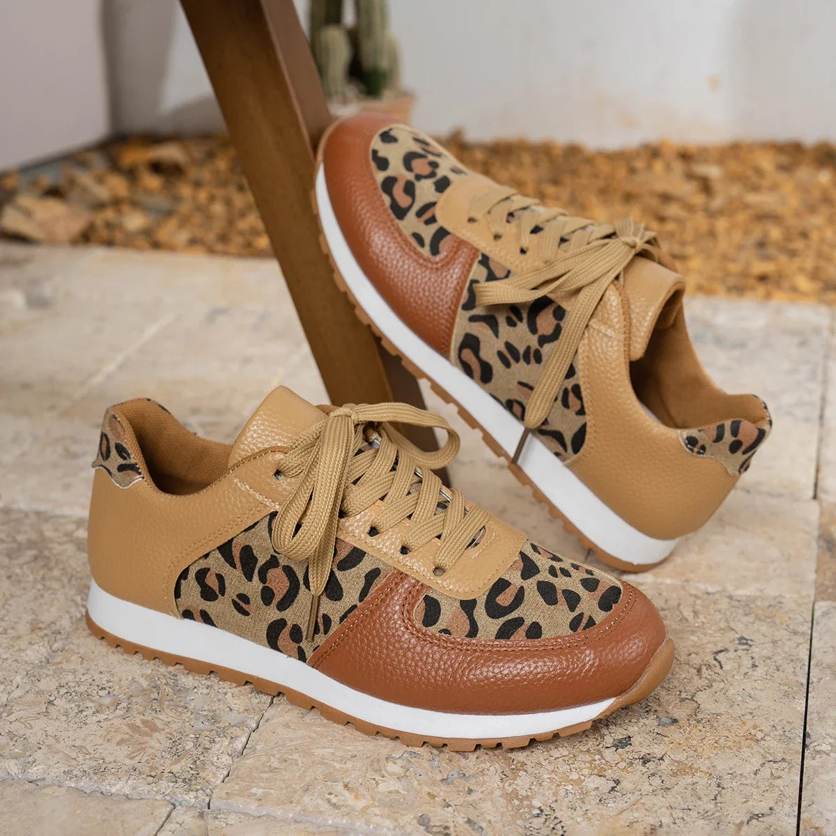 Women Platform Sneakers new Round Toe Low-top Leopard Wedge Shoes Women Lace Up Sports Casual Shoes for Women Zapatos De Mujer Vibrant Vaults