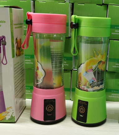 Portable Blender With USB Rechargeable Mini Kitchen Fruit Juice Mixer Home Simple Portable Electric Mini Juicer Vibrant Vaults