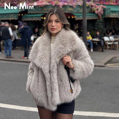 2024 Winter New Fashion Gradient Fluffy Fur Coat Women High Street Luxury Big Fur Collar Faux Fox Fur Jacket Female Overcoats