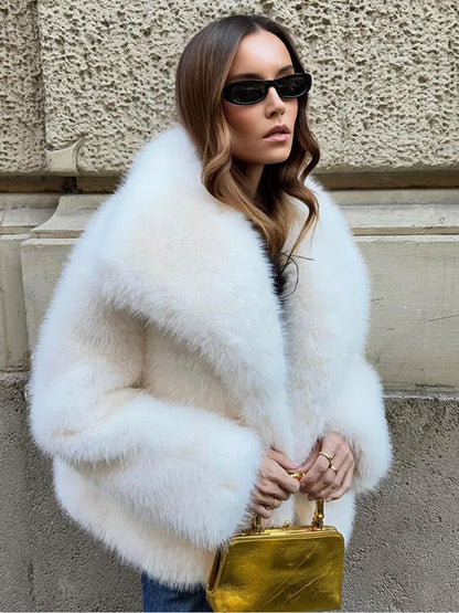 Elegant White Big Lapel Faux Fur Coat For Women 2024 New Winter Fur Plush Fluffy Short Jacket Female Warm High Street Outerwear