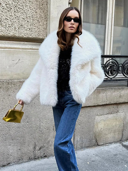 Elegant White Big Lapel Faux Fur Coat For Women 2024 New Winter Fur Plush Fluffy Short Jacket Female Warm High Street Outerwear